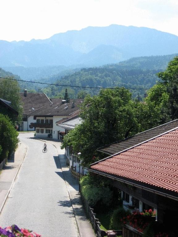 Gasthof Herzogstand Benediktbeuern Buitenkant foto